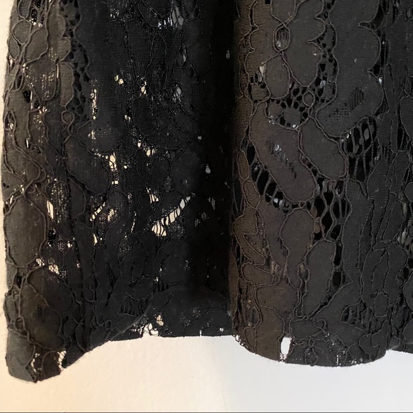 Black Lace Crop - Picture 4 of 8